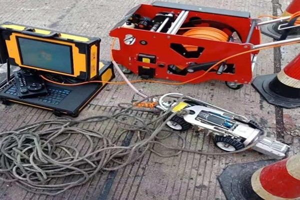 天河CCTV管道检测机器人